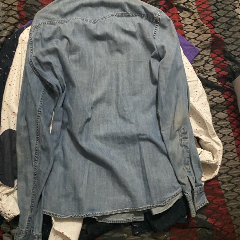 Button up - Picture 2 of 2